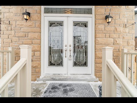 Home for sale at 59 Bonnieglen Farm Boulevard, Caledon, ON L7C 3X8