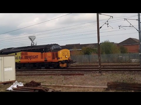 37421 At Darlington On 1Z53 Mossend Euro Terminal To Derby