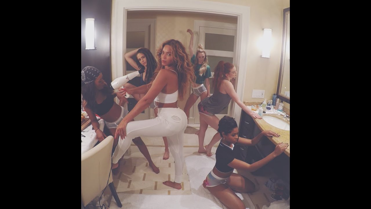 Beyoncé – “7/11”