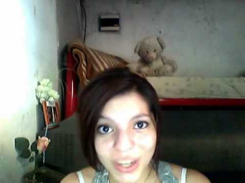 Cantando: A Simple Vista de Laura Pausini