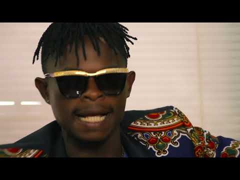 Les Parodies De Takam - Besoin De Sourire