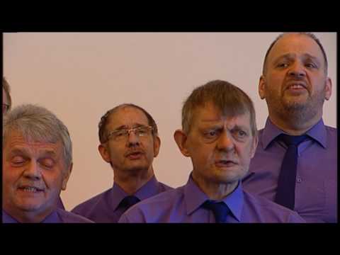 Allan vegin lovar hann at vera við