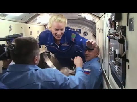 Hatches Open, Station Crew Expands to Six