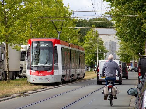 De eerste meters van de nieuwe HTM TINA tram