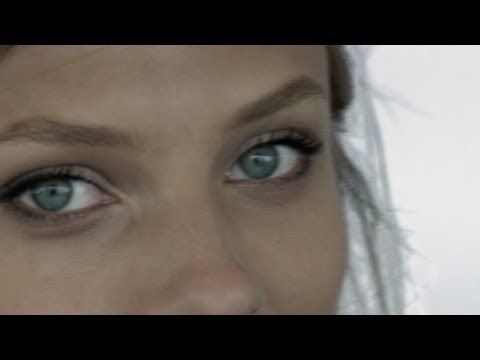 Fittings for the Spring-Summer 2012 Ready-to-Wear Show – CHANEL Shows