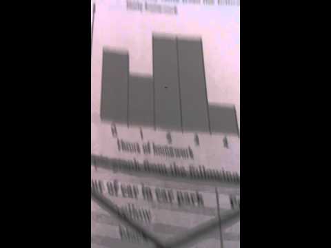 Drunk Bogan Singing on Metro Train - Frankston