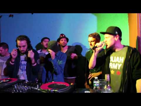 Upfull Posse ft. Peter Youthman, Mikee Versatile, Tonto Addi, Long Fingah @ Mic Attack 2