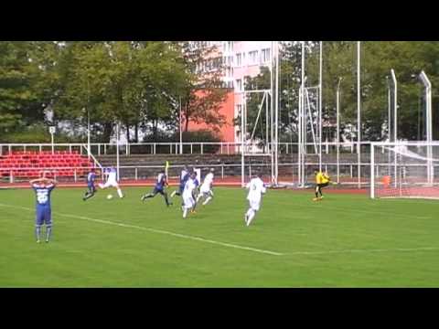 1. FC Neubrandenburg 04 - FC Hertha 03 Zehlendorf  4 : 2  ( 3 : 2 )
