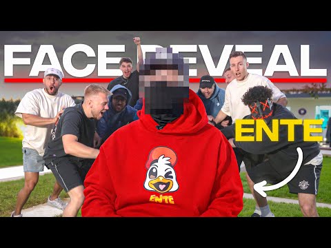 ICH ZEIGE MICH… (FACE REVEAL)