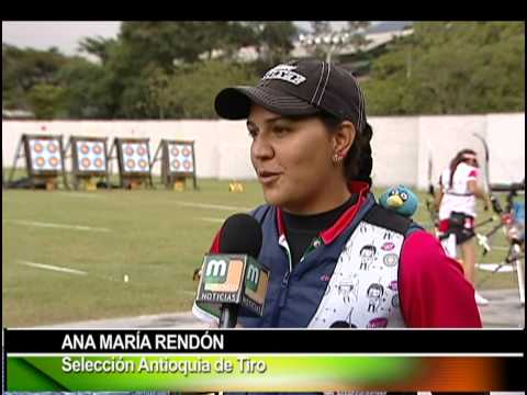Ana María Rendón es una fuerte competidora en el Tiro con Arco