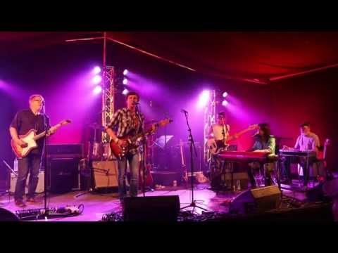 Vadim Ivaschenko and Layna Shery with Heikki Silvennoinen and The Blue Wednesday Allstars