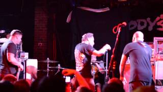 Vanna - The Few And The Far Between/The Lost Art of Staying Alive LIVE at Peabodys