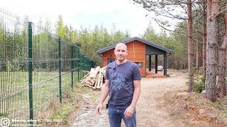 Печь в уютном доме на двоих человек. Камин RAIS Q-tee в каркасном доме 5*14м