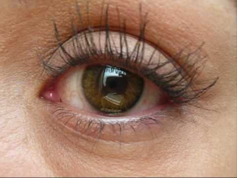 color hazel en lentes de contacto