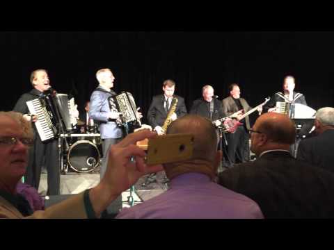 THE JEFF PECON ORCHESTRA WITH JOEY MISKULIN AND FRED KUHAR "OOH LA LA LA LA"