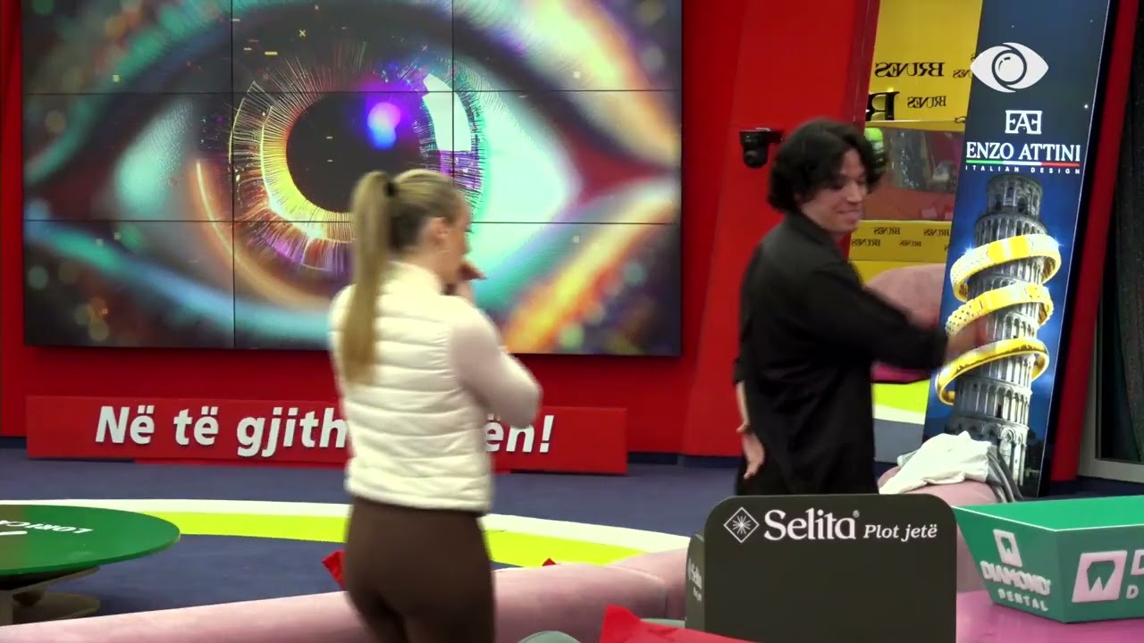 “Ti je për të qeshur”/ Edisa diskuton me Malin