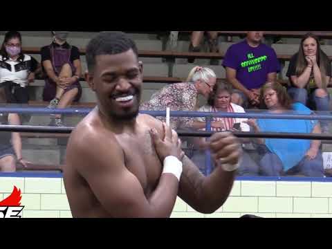 Taigastyle Lee Moriarty vs. The Superior Man Joey Sunseri