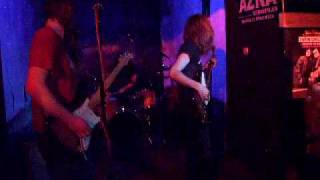 Radio Moscow - No Good Woman