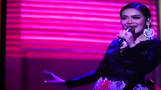 Download lagu Princes Syahrini Dream Big live on #transmedia15you mp3 Download lagu Princes Syahrini Dream Big live on #transmedia15you mp3