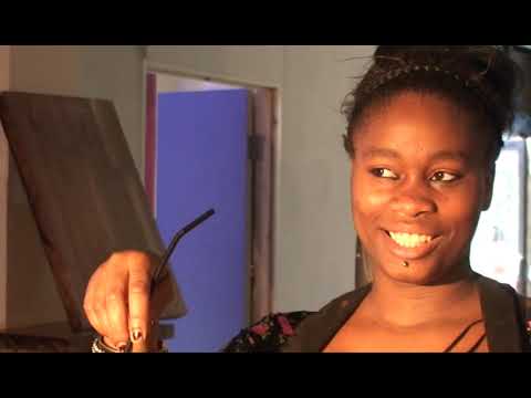 Mose Fan Fan - Ambalona