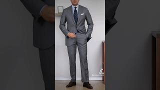 Download lagu Mid gray suit #classicmenswear #menswear #currentlywearing #dapper #menswearblogger mp3