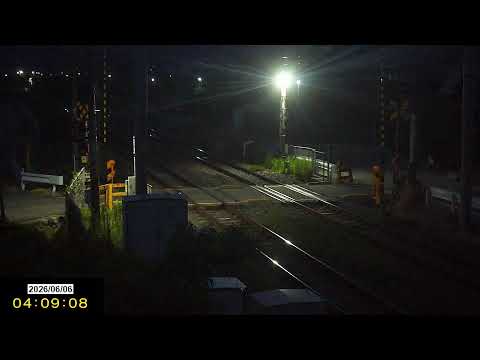 JR 中央本線ライブカメラ③（春日居町 &hArr; 石和温泉）熊野権現踏切【6月】