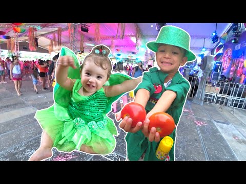 Carnival Ball - Lucas dressed as Pippo Detectives of the Blue Building DPA and Manu as Tinker Bell