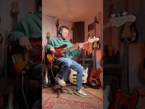 1983 Fender AVRI '62 Stack Knob Jazz Bass - Sunburst - OHSC image 26