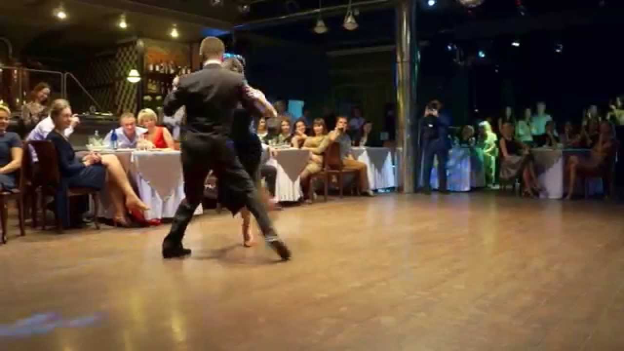 Stella Missé and Vladimir Khorev - Romance de barrio