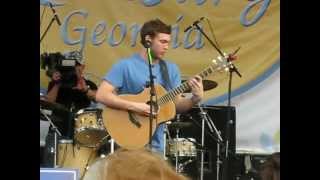 Phillip Phillips Homecoming - Still Rainin'