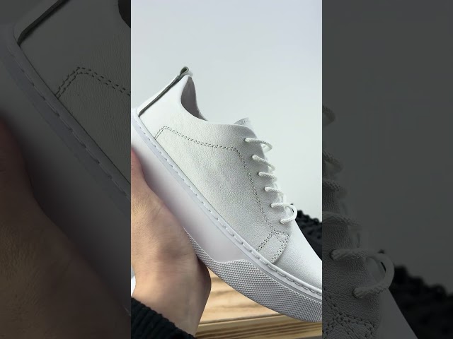 Чоботи жіночі шкіряні байка хутро 592641 Чорний Кеди жіночі шкіряні  583805 Білі