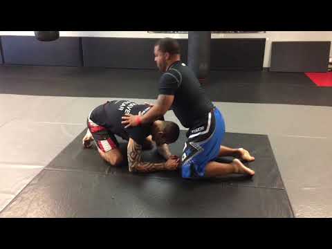 Darce / Brabo choke escape Moncaio Brothers Jiujitsu move of the day