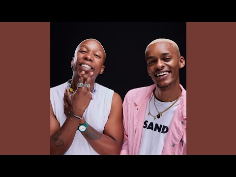 Djy Biza & Justin 99 - Abafazi feat. Pcee & Umthakathi Kush