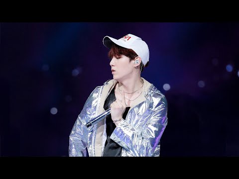 [4K] 181212 일본 마마 BTS SUGA Anpanman 슈가 직캠 SUGA focus