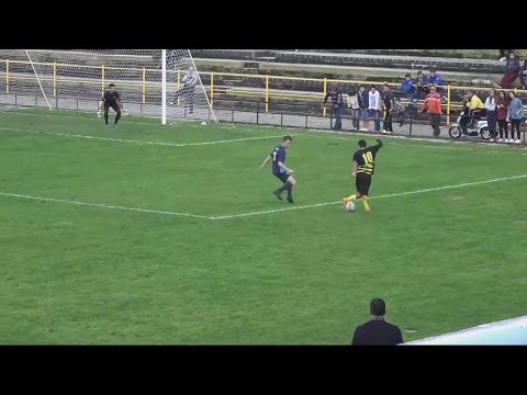 Grande finta de Jorge durante o jogo Beira-Mar Vs Beira Vouga