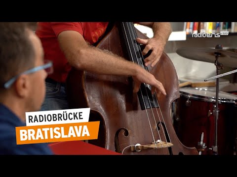 Amc Trio I Radiobrücke Bratislava