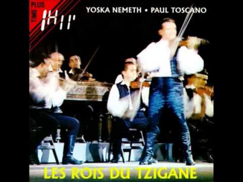 "Les Deux Guitares" by Yoska Nemeth