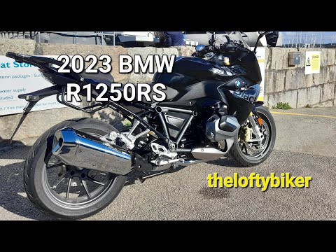 2023 BMW R1250RS Triple Black review