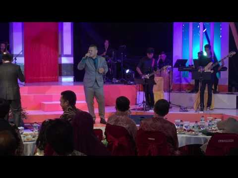 Rusdial - Sepatu (cover Tulus)