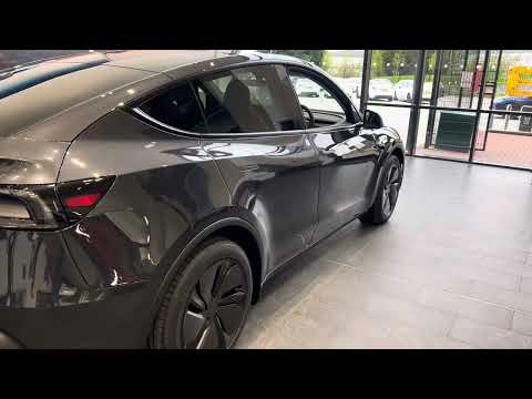 Tesla Model Y Juniper in Stealth Grey | 19" Crossflow Wheels | Walkaround & Interior Preview