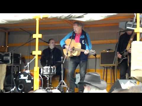 download lagu mp3 mp4 Folsom Deutsch, download lagu Folsom Deutsch gratis, unduh video klip Folsom Deutsch