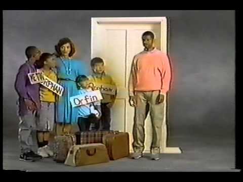 BUSTIN' LOOSE opening credits 80s sitcom