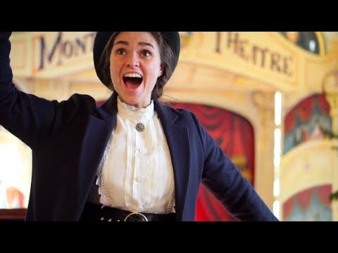 A VICTORIAN CHRISTMAS | The Postmodern Family EP#85
