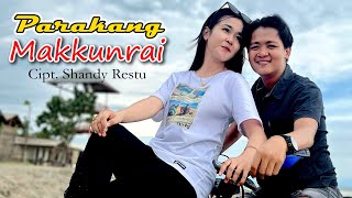 Download lagu Versi Baru...PARAKANG MAKKUNRAI Cipt, Shandy Restu Voc. Eva Aprilia Putri mp3 Download lagu Versi Baru...PARAKANG MAKKUNRAI Cipt, Shandy Restu Voc. Eva Aprilia Putri mp3