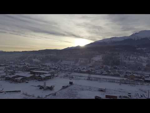 Simina & Gabriela - Se naste iar Isus  ( colind )