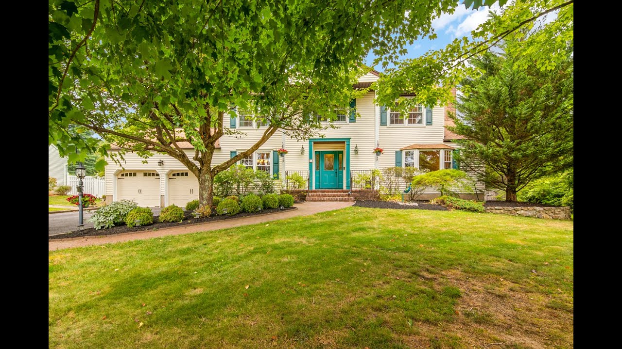 5 Evergreen Avenue, Roxbury - Presented by Andrew Allen