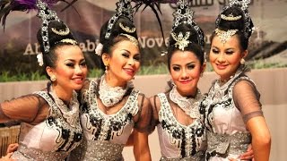 Download lagu Tari MOJANG PRIANGAN / Jaipong Dance Sunda / KBRI Abu Dhabi [HD] mp3