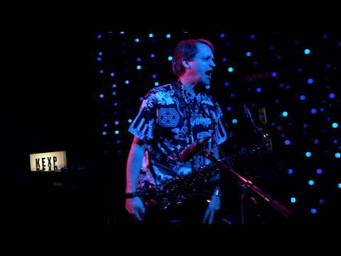 Garage A Trois - Calm Down Cologne (Live on KEXP)