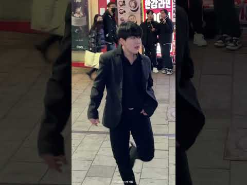 230224 김효진 카가와 유 이찬욱 버스킹 Kim Hyojin Yu Kagawa Chanwook 2차 아스트로 문빈 산하 ASTRO Moonbin Sanha WHO 효진 직캠