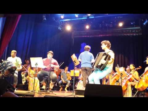 Trio Mafuá & Orquestra Camerata SESI (No meu pé de serra)